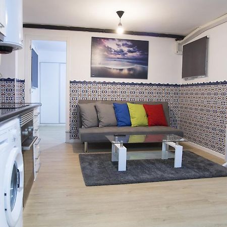 Apartamento Sotano En Gran Via Madrid Buitenkant foto