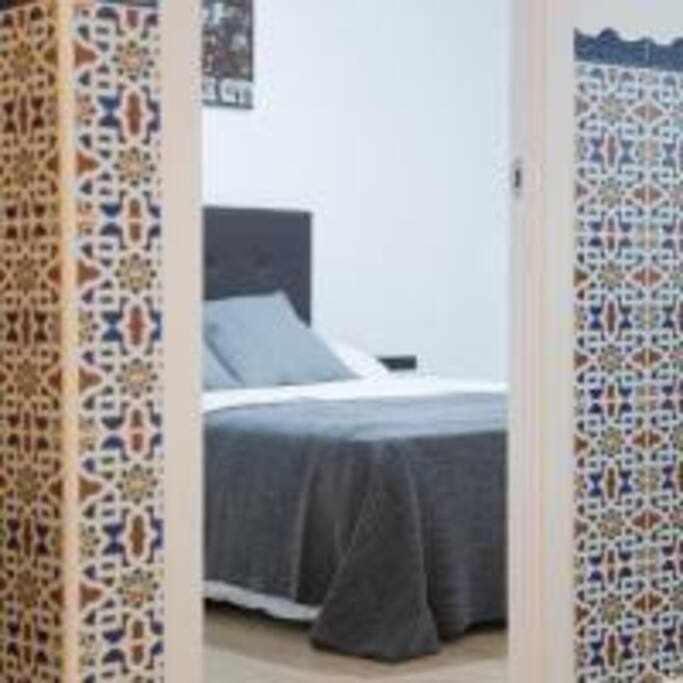 Apartamento Sotano En Gran Via Madrid Buitenkant foto